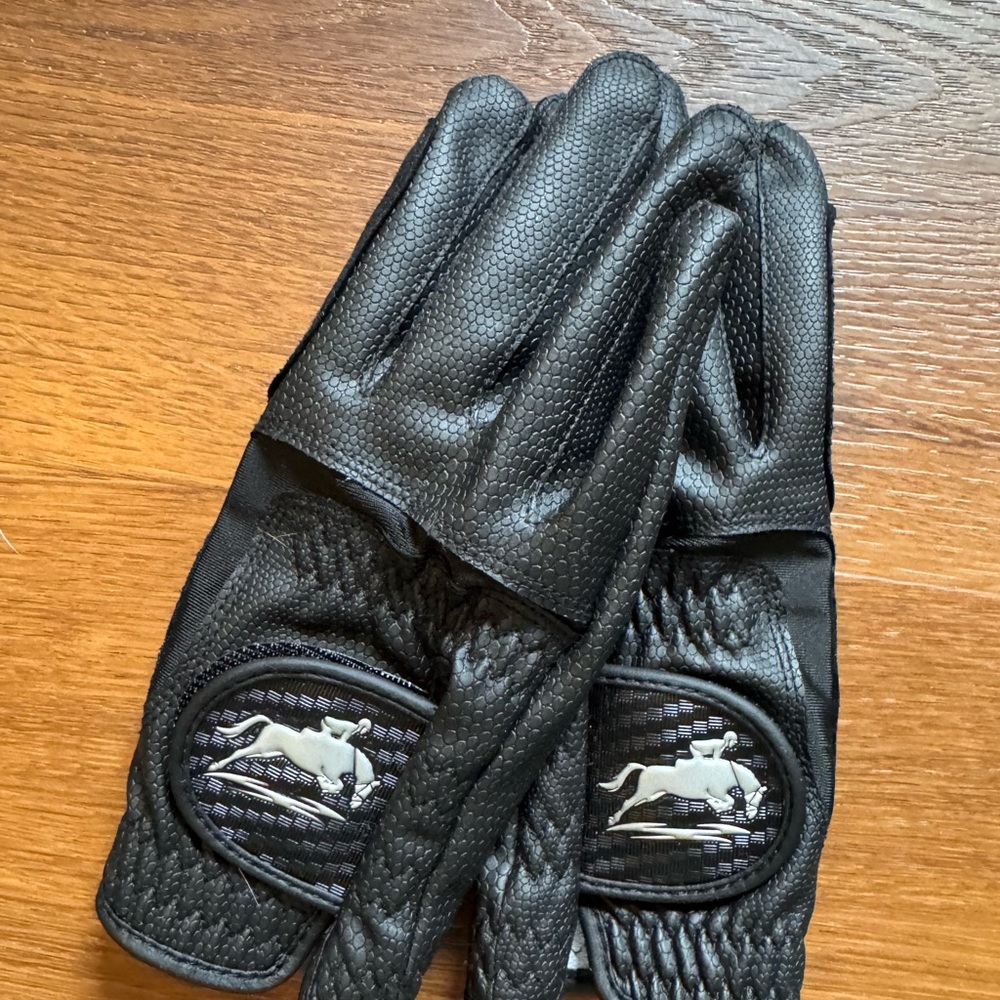 Women’s Black Riding Gloves - unbranded Equestrian - Picture 2 of 2